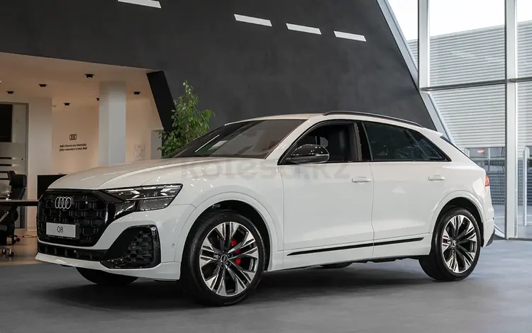Audi Q8 55 TFSI Quattro Sport 2024 года за 63 890 000 тг. в Астана