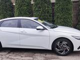 Hyundai Elantra 2024 года за 8 850 000 тг. в Алматы – фото 4