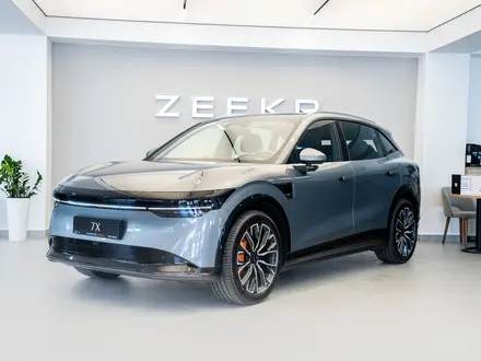 Zeekr 7X Performance 2026 года за 25 990 000 тг. в Алматы – фото 2