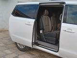 Kia Sedona 2015 года за 10 000 000 тг. в Актау – фото 3