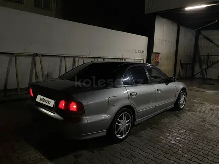 Mitsubishi Galant 1998 года за 1 300 000 тг. в Актау – фото 2