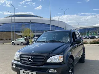 Mercedes-Benz ML 320