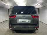Toyota Land Cruiser Premium+ 2022 года за 47 800 000 тг. в Алматы – фото 4
