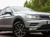 Volkswagen Tiguan 2021 года за 12 200 000 тг. в Алматы – фото 3