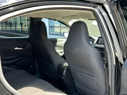 Chevrolet Onix 2023 года за 5 670 000 тг. в Караганда – фото 20