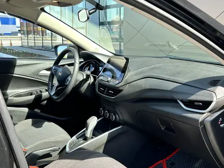 Chevrolet Onix 2023 года за 5 670 000 тг. в Караганда – фото 21
