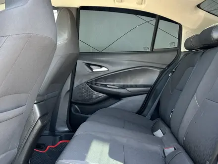 Chevrolet Onix 2023 года за 5 670 000 тг. в Караганда – фото 19