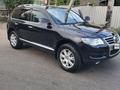 Volkswagen Touareg 2008 года за 7 700 000 тг. в Алматы – фото 10