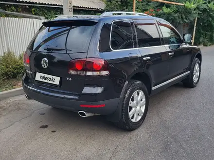 Volkswagen Touareg 2008 года за 7 700 000 тг. в Алматы – фото 9