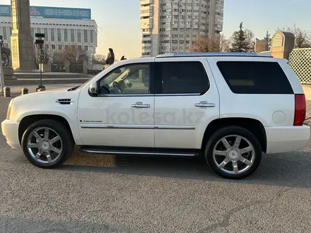 Cadillac Escalade 2007 годаүшін11 900 000 тг. в Алматы – фото 3