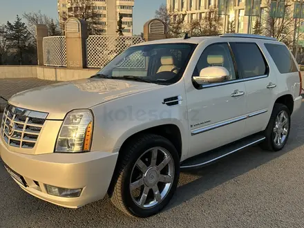 Cadillac Escalade 2007 годаүшін11 900 000 тг. в Алматы – фото 4