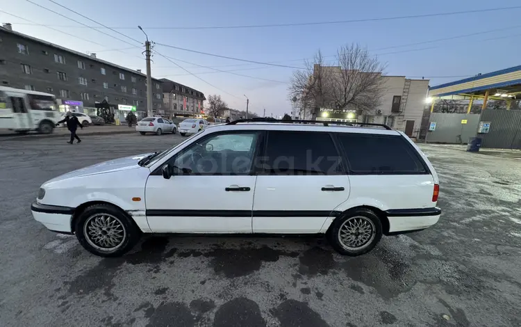 Volkswagen Passat 1994 годаfor1 600 000 тг. в Тараз