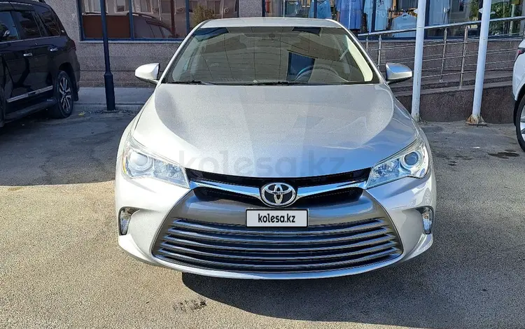 Toyota Camry 2015 года за 7 200 000 тг. в Атырау