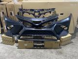 Бампер передний CAMRY 70 SE XSE за 38 000 тг. в Алматы