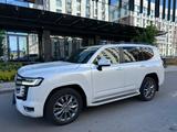 Toyota Land Cruiser 2022 года за 65 000 000 тг. в Астана – фото 3