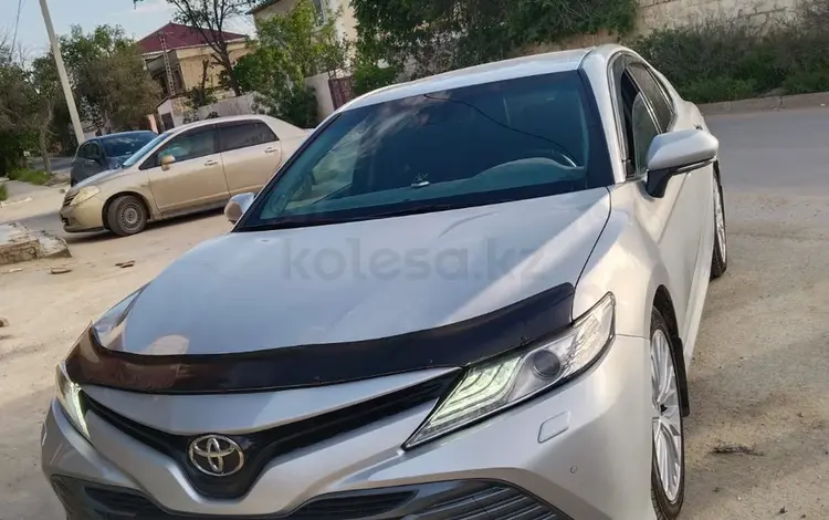 Toyota Camry 2018 года за 14 000 000 тг. в Алматы