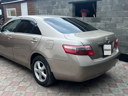 Toyota Camry 2007 года за 5 600 000 тг. в Астана – фото 2