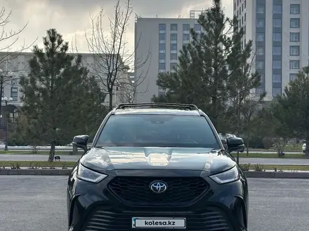 Toyota Highlander 2022 года за 24 800 000 тг. в Шымкент