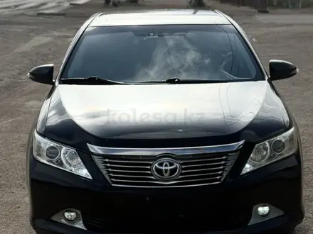 Toyota Camry 2013 года за 8 000 000 тг. в Караганда