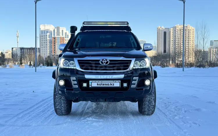 Toyota Hilux 2013 годаүшін15 900 000 тг. в Астана