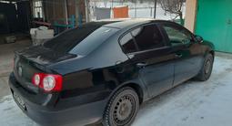 Volkswagen Passat 2008 года за 3 000 000 тг. в Тараз – фото 4