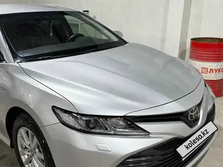 Toyota Camry 2020 года за 14 200 000 тг. в Тараз – фото 11