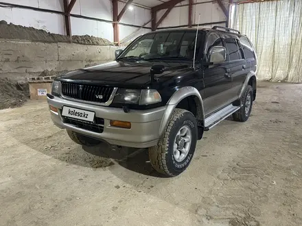 Mitsubishi Challenger 1996 года за 4 850 000 тг. в Петропавловск – фото 2