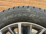 Комплект 4 дисков Lexus ES с шинами Pirelli Ice Zero 215/55/R17 за 600 000 тг. в Атырау – фото 4