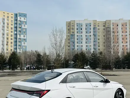 Hyundai Elantra 2024 годаүшін9 900 000 тг. в Алматы – фото 8