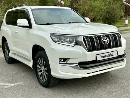 Toyota Land Cruiser Prado 2018 года за 22 100 000 тг. в Шымкент – фото 5