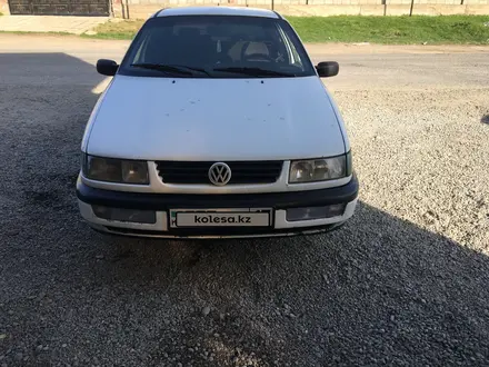 Volkswagen Passat 1994 года за 850 000 тг. в Шымкент