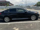 Hyundai Sonata 2017 годаfor8 900 000 тг. в Алматы – фото 5