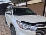 Toyota Highlander 2015 года за 14 700 000 тг. в Алматы – фото 2