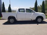 Toyota Hilux 2013 года за 6 800 000 тг. в Алматы – фото 2