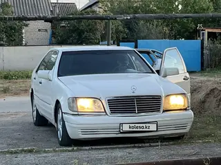 Mercedes-Benz S-Class, 1992