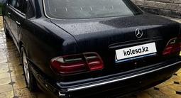 Mercedes-Benz E 320 2001 годаүшін3 700 000 тг. в Алматы – фото 4