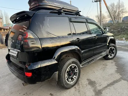 Toyota Land Cruiser Prado 2005 года за 9 200 000 тг. в Актобе – фото 4