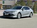 Toyota Camry 2019 годаfor14 000 000 тг. в Астана – фото 2