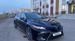 Toyota Camry 2019 годаүшін13 300 000 тг. в Астана