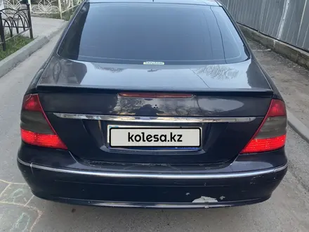 Mercedes-Benz E 320 2004 года за 3 700 000 тг. в Алматы – фото 4