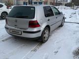 Volkswagen Golf 2001 годаfor3 100 000 тг. в Астана – фото 2