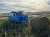 Volkswagen Transporter 1987 годаfor2 999 999 тг. в Астана