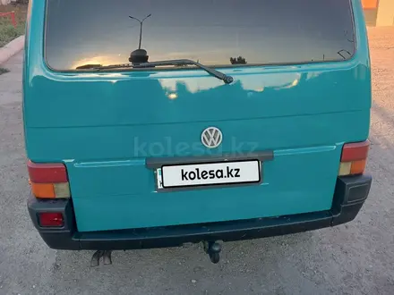 Volkswagen Multivan 1993 года за 3 200 000 тг. в Караганда – фото 17