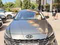 Hyundai Elantra 2023 годаүшін9 490 000 тг. в Алматы
