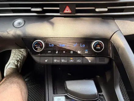 Hyundai Elantra 2023 года за 9 490 000 тг. в Алматы – фото 25