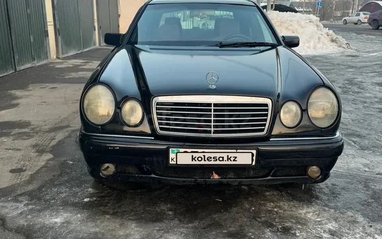 Mercedes-Benz E 230 1996 годаfor1 950 000 тг. в Алматы