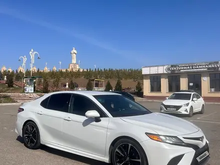 Toyota Camry 2017 года за 10 300 000 тг. в Тараз – фото 2