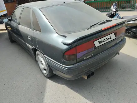 Renault Safrane 1995 года за 600 000 тг. в Алматы – фото 3