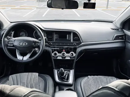 Hyundai Elantra 2020 года за 5 999 990 тг. в Шымкент – фото 14