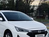 Hyundai Elantra 2020 года за 5 999 990 тг. в Шымкент – фото 2
